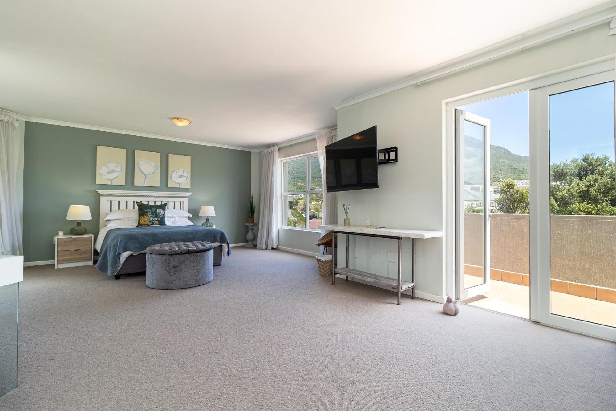 Beachfront Villa Sea Breeze Hout Bay Cape Town Extérieur photo