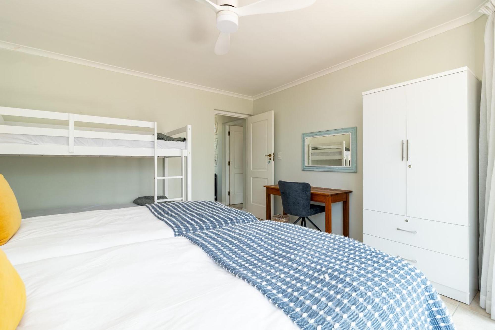 Beachfront Villa Sea Breeze Hout Bay Cape Town Extérieur photo